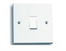 1 Gang 2 Way Light Switch - Flying Dutchman Stores